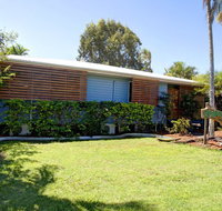 On Agnes Time - Accommodation Sunshine Coast