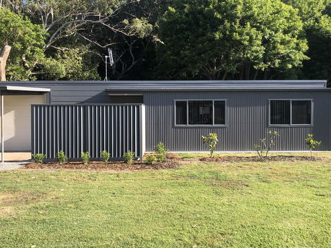 One Mile Beach Hideaway - Accommodation Sunshine Coast 0