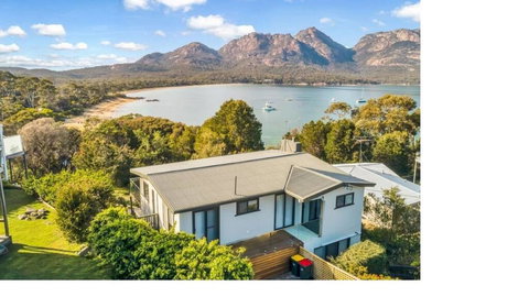 ONTHEBEACH 1 - Accommodation Sunshine Coast 1