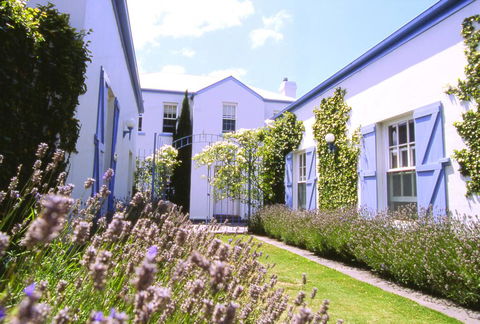 Oscars Waterfront Boutique Hotel - Accommodation Sunshine Coast 2