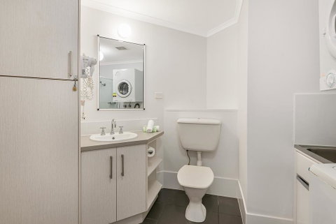 Outrigger Apartments Port Douglas - Accommodation Sunshine Coast 3