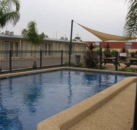 Overlander Hotel Motel - Accommodation Sunshine Coast