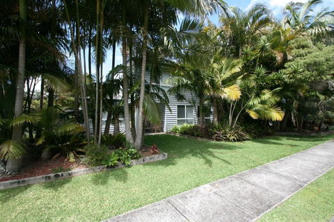 PACIFIC PALMS - Accommodation Sunshine Coast 1