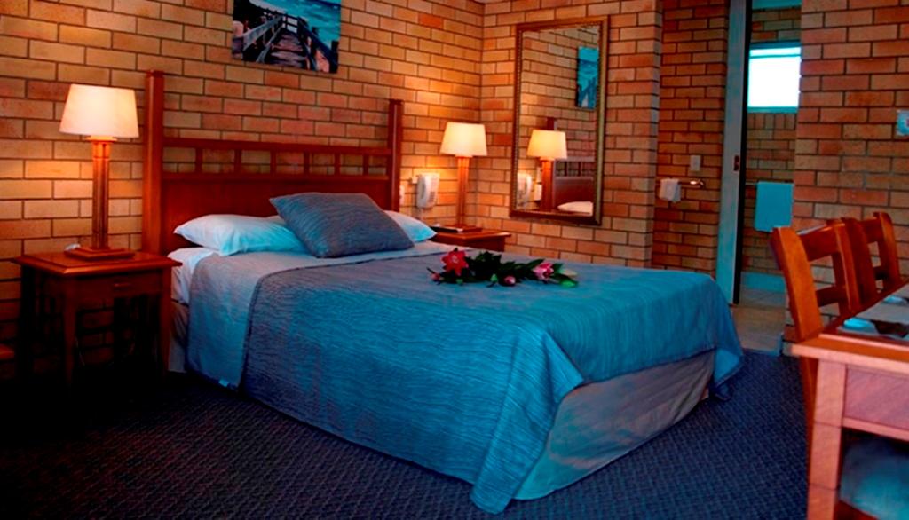 Pacific Paradise QLD Accommodation Sunshine Coast