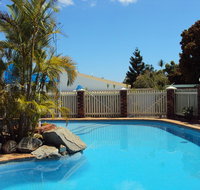 Palm Valley Motel - Accommodation Sunshine Coast