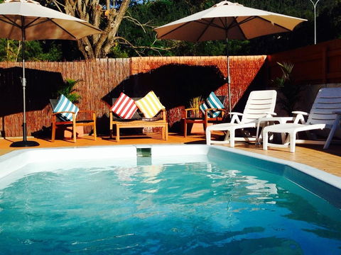 Paradise Court - Accommodation Sunshine Coast 0