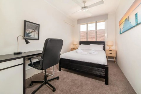 Peaceful 3 Bedroom Apartment In Ascot - Accommodation Sunshine Coast 2