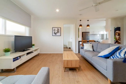 Peaceful 3 Bedroom Apartment In Ascot - Accommodation Sunshine Coast 0
