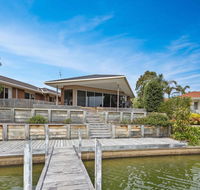Pelican Brief - relaxing canal frontage - Accommodation Sunshine Coast