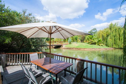 Perricoota Vines Retreat - Accommodation Sunshine Coast 2