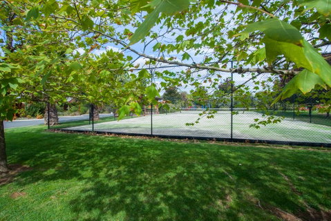 Perricoota Vines Retreat - Accommodation Sunshine Coast 3