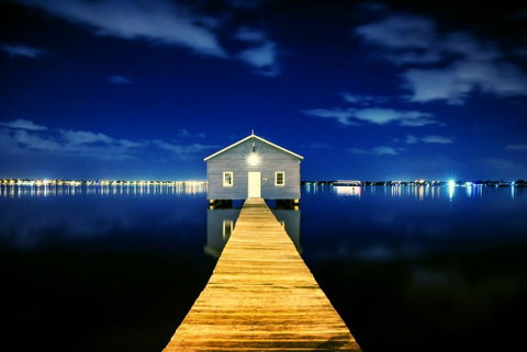 Perth City Retreat - Accommodation Sunshine Coast 0