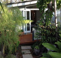 Petrie Garden Studio - Accommodation Sunshine Coast