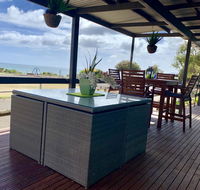 Pine View Holiday Rental - Accommodation Sunshine Coast