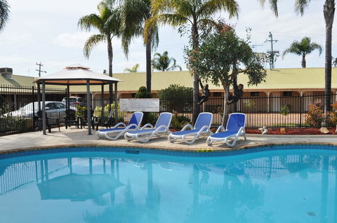 Pinjarra Resort - Accommodation Sunshine Coast 2