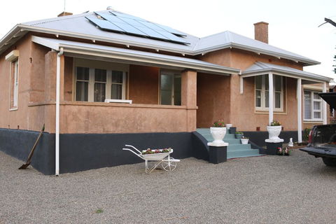Pink Gums Farmstay - Accommodation Sunshine Coast 2