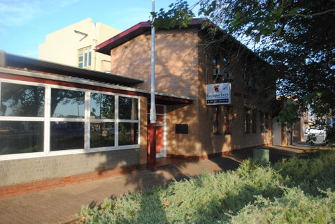 Port Adelaide Backpackers - Accommodation Sunshine Coast 0