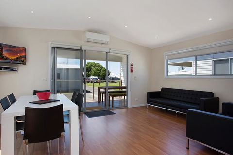Portland Holiday Village - Accommodation Sunshine Coast 2