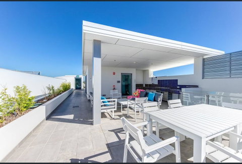 Private Mooloolaba Family 2 Bedroom Unit - Accommodation Sunshine Coast 2