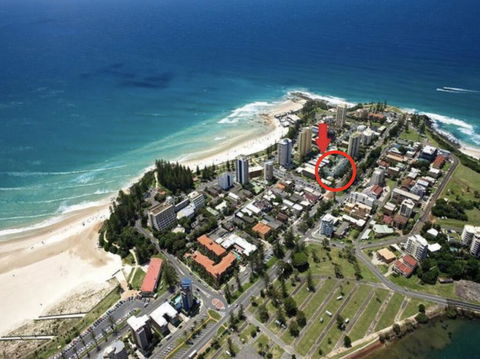 RAINBOW BAY 3 Bed Ocean Views & SPA On Roof Terrace - Accommodation Sunshine Coast 2