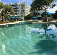 Ramada Resort Studio Split Queen Electric Adjustable Bed - Accommodation Sunshine Coast