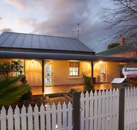 Rawson's Retreat - Five Bedroom Home - Walk CBD - Includes Breakfast - Accommodation Sunshine Coast