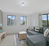 REDFERN 3 BEDROOM APARTMENT FREE PARKING WALK TO CENTRAL STATION NRE187 - Accommodation Sunshine Coast