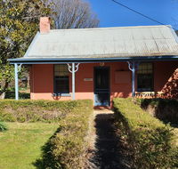 Redruth - 2 bedroom cottage situated in wandiligong - Accommodation Sunshine Coast