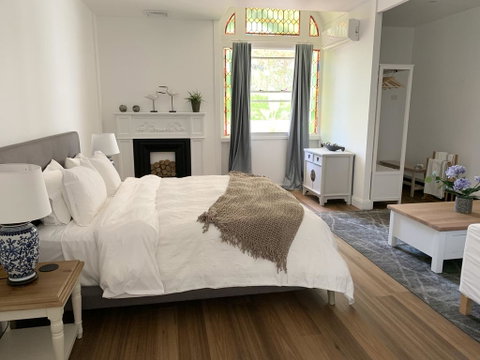 REED HOUSE At Maleny-The White Pavilion - Accommodation Sunshine Coast 2