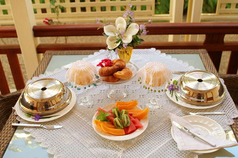 Reid's Place - Accommodation Sunshine Coast 2