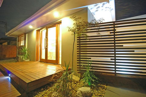 Reiki Spectacular House - Accommodation Sunshine Coast 3