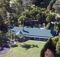 Relaxin - Accommodation Sunshine Coast