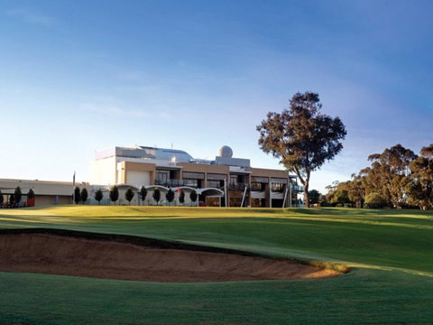 Rich River Golf Club Resort - Accommodation Sunshine Coast 1
