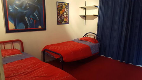 Rita's Family Friendly Studio - Accommodation Sunshine Coast 3