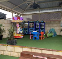 Riverside Hotel - Accommodation Sunshine Coast