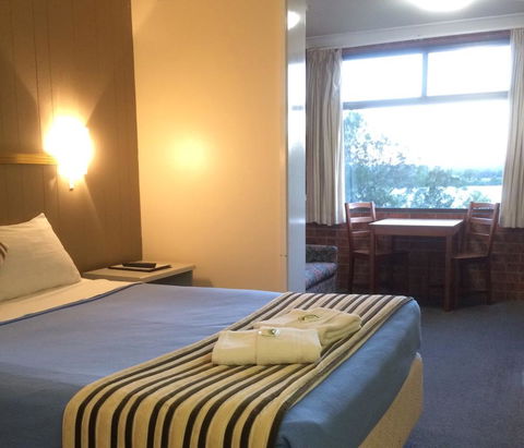 Riverview Motor Inn - Accommodation Sunshine Coast 0