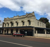 Royal Exchange Hotel - Accommodation Sunshine Coast