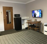 Roydons Motor Inn - Accommodation Sunshine Coast
