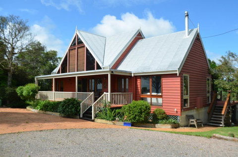 Ruddles Retreat - Accommodation Sunshine Coast 0