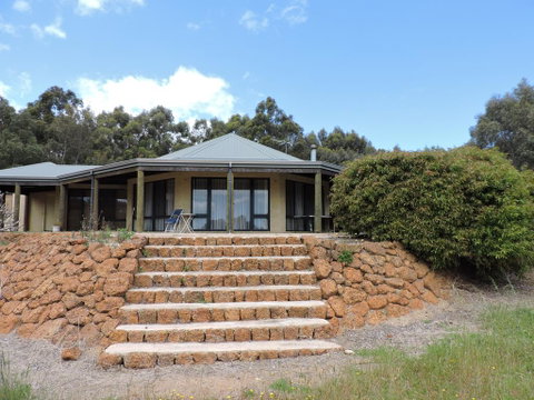 Rural Hideaway - Yallingup - Accommodation Sunshine Coast 0