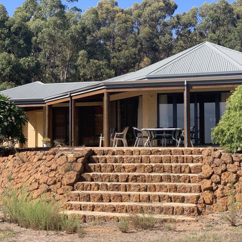 Rural Hideaway - Yallingup - Accommodation Sunshine Coast 3