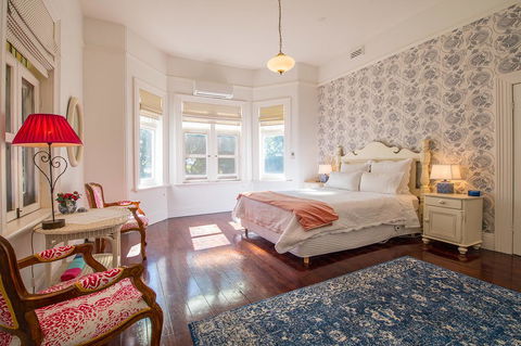 Russley Rural Retreat - Accommodation Sunshine Coast 1