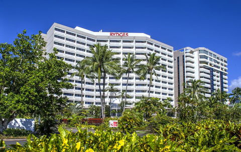 Rydges Esplanade Resort Cairns - Accommodation Sunshine Coast 1