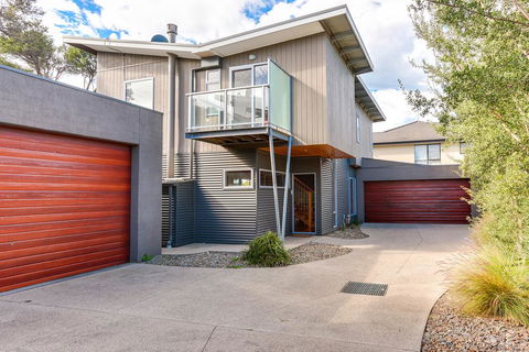 Rye Beach Executive Style - Accommodation Sunshine Coast 0