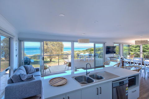Sandbar Beach House - Accommodation Sunshine Coast 1