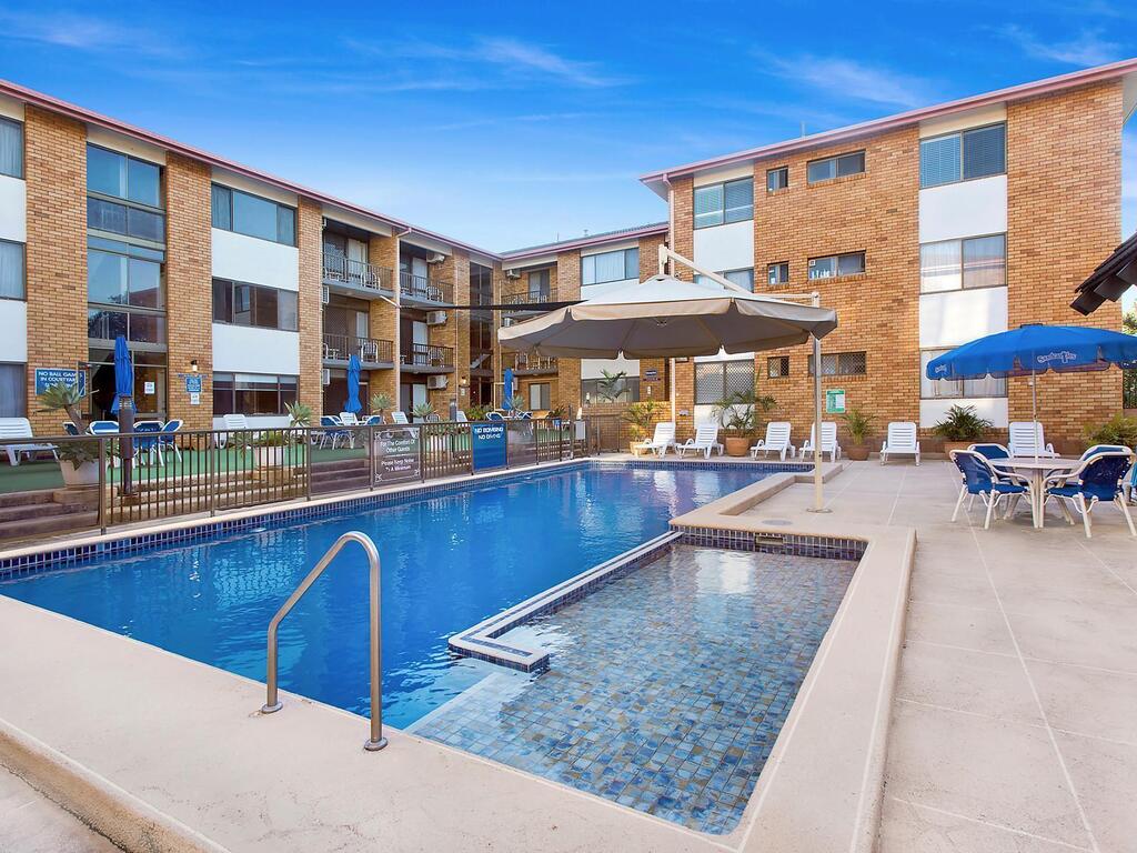 Lowanna NSW Accommodation Sunshine Coast