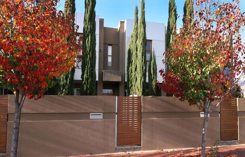 SATOR City Fringe Home Away From Home Pets OK! - Accommodation Sunshine Coast 3