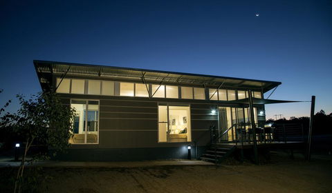 Savannah Cabins, Taronga Western Plains Zoo - Accommodation Sunshine Coast 2