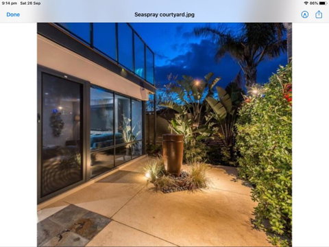 Sea Spray - Accommodation Sunshine Coast 2