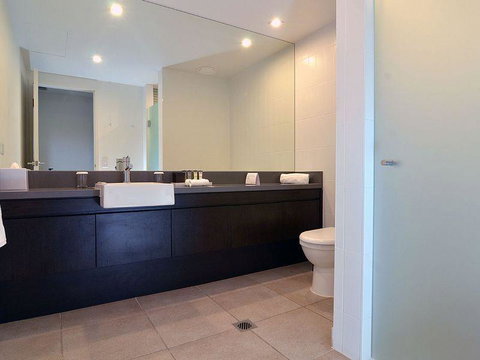 Sea Temple Port Douglas Luxury Penthouses - Swim Outs & Spa Apartments - Accommodation Sunshine Coast 2